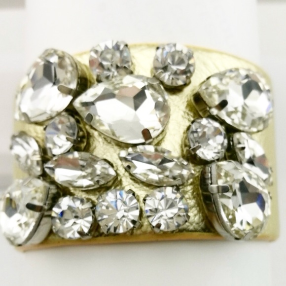 New Wrap Bracelet 18KGP Base Metals - Picture 2 of 4